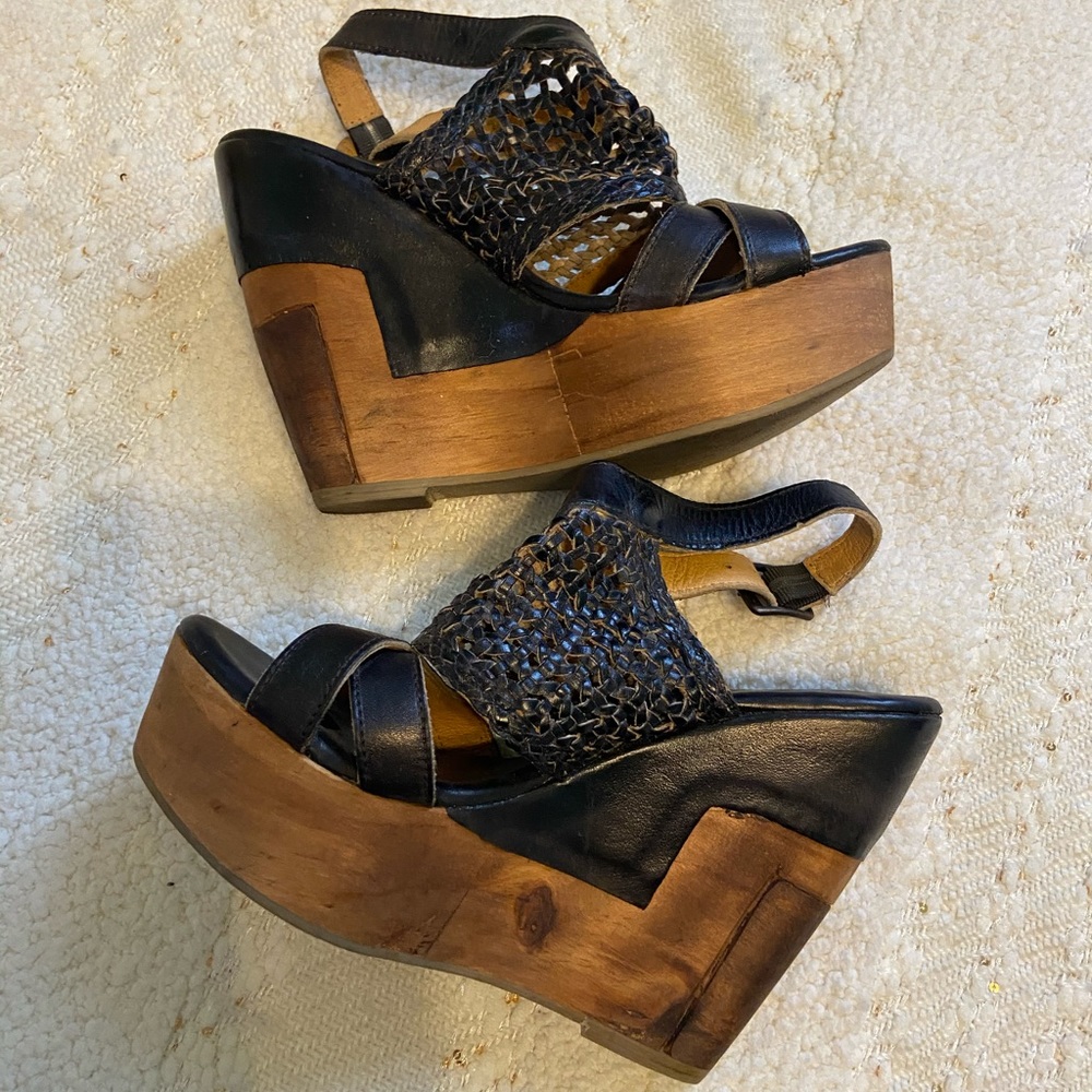 BedStu wedges